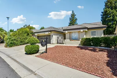 7817 Wymark Drive, Elk Grove, CA 95758 - Photo 2