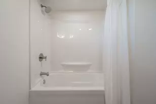 401 N Indiana Ave, Modesto, CA 95357 - Photo 34