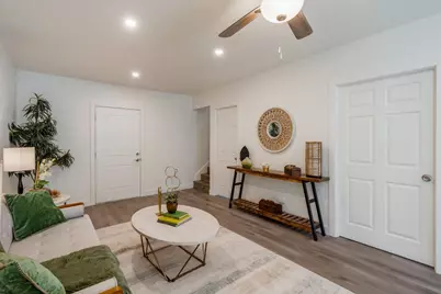 401 N Indiana Avenue, Modesto, CA 95357 - Photo 10