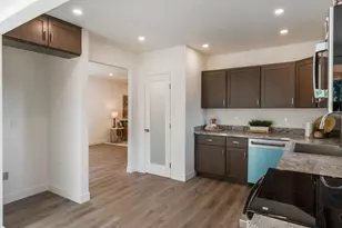 401 N Indiana Ave, Modesto, CA 95357 - Photo 24