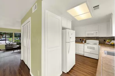 5010 Glide Drive #4, Davis, CA 95618 - Photo 18