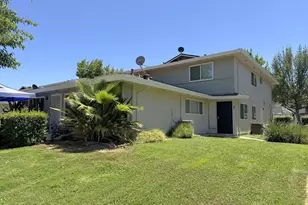 4516 Greenholme Dr, Sacramento, CA 95842 - Photo 4
