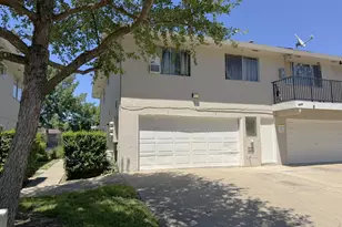 4516 Greenholme Dr, Sacramento, CA 95842 - Photo 10
