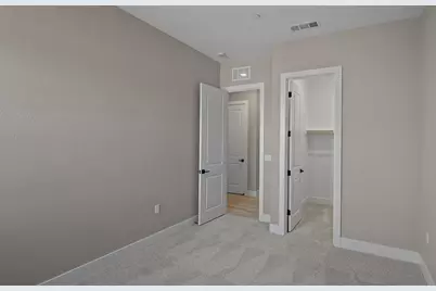 418 E Cerrado Way, Mountain House, CA 95391 - Photo 32