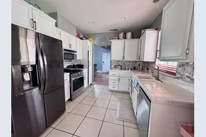 7436 High Point Lane, Sacramento, CA 95842 - Photo 10