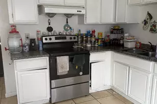 9231 Darby Ct, Stockton, CA 95209 - Photo 10