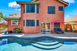 1009 Hillview Ln, Winters, CA 95694 - Photo 2