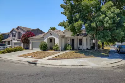 1893 Hardy Drive, Woodland, CA 95776 - Photo 2