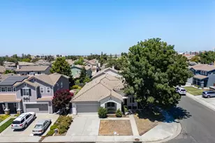 1893 Hardy Dr, Woodland, CA 95776 - Photo 32