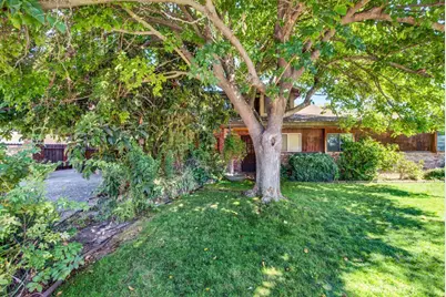 2225 Franco Lane, Sacramento, CA 95821 - Photo 14