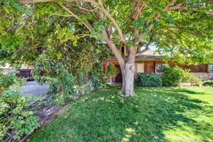 2225 Franco Ln, Sacramento, CA 95821 - Photo 14