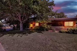2225 Franco Ln, Sacramento, CA 95821 - Photo 92