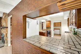 2225 Franco Ln, Sacramento, CA 95821 - Photo 36