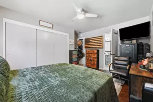 8260 Center Pkwy, Sacramento, CA 95823 - Photo 22