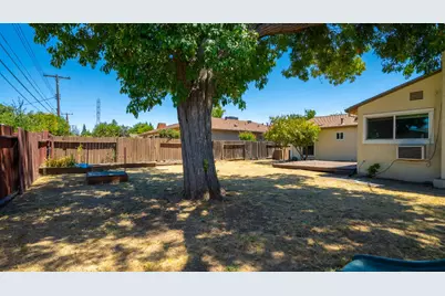 2043 Edwin Way, Sacramento, CA 95825 - Photo 20