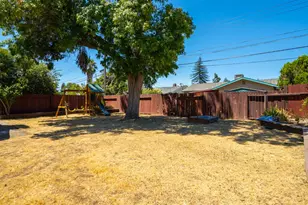 2043 Edwin Wy, Sacramento, CA 95825 - Photo 24