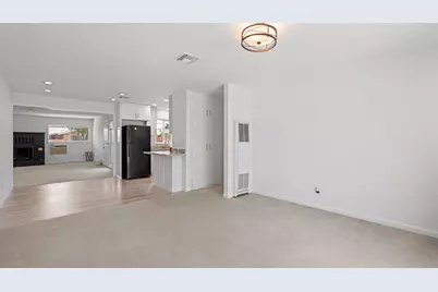 2043 Edwin Way, Sacramento, CA 95825 - Photo 4