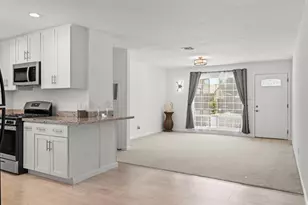 2043 Edwin Wy, Sacramento, CA 95825 - Photo 10