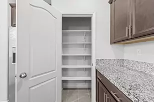 1165 Chapman St, Winters, CA 95694 - Photo 14