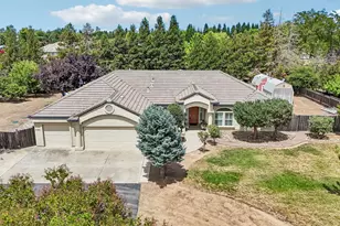 3293 E Woodson Ave, Acampo, CA 95220 - Photo 1