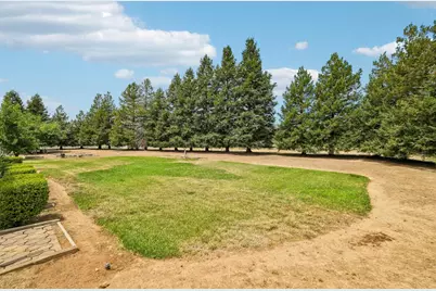 3293 E Woodson Avenue, Acampo, CA 95220 - Photo 18