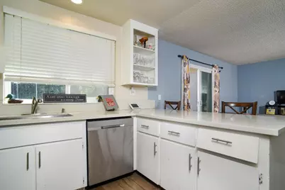 8348 Arroyo Vista Drive, Sacramento, CA 95823 - Photo 10