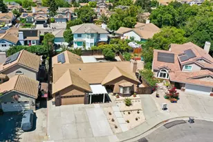 1012 Hillview Ln, Winters, CA 95694 - Photo 2