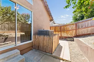 1012 Hillview Ln, Winters, CA 95694 - Photo 38