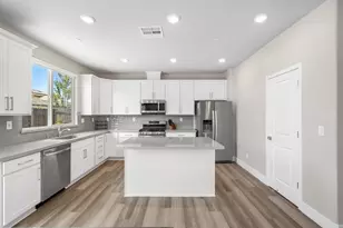 510 Karnail St, Winters, CA 95694 - Photo 6