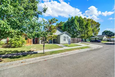 613 Manzanita Way, Winters, CA 95694 - Photo 2