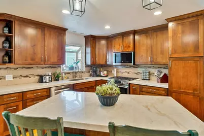 8655 Bader Road, Elk Grove, CA 95624 - Photo 16