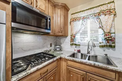 3476 E Lafayette Street, Stockton, CA 95205 - Photo 6