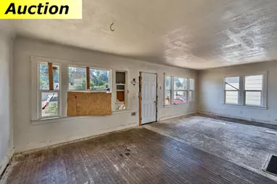 2504 Hawthorne Street, Sacramento, CA 95815 - Photo 8