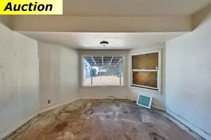 2504 Hawthorne St, Sacramento, CA 95815 - Photo 22