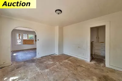 2504 Hawthorne Street, Sacramento, CA 95815 - Photo 12