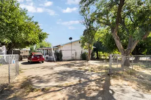 4365 Olivehurst Ave, Olivehurst, CA 95961 - Photo 6