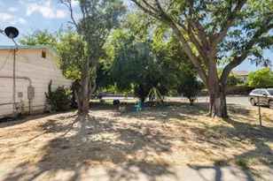 4365 Olivehurst Ave, Olivehurst, CA 95961 - Photo 30