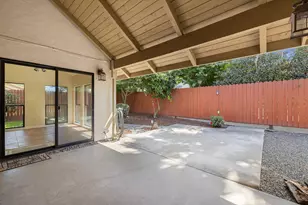 2412 Burlwood Dr, Modesto, CA 95355 - Photo 8