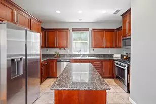 271 Candela Cir, Sacramento, CA 95835 - Photo 12