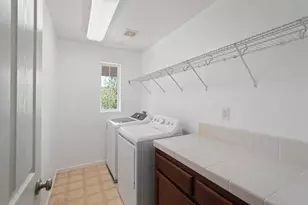 271 Candela Cir, Sacramento, CA 95835 - Photo 18