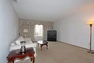 5005 Beaver Ct, Sacramento, CA 95842 - Photo 2