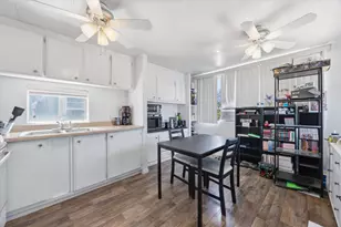 10028 Froom Cir, Sacramento, CA 95827 - Photo 4