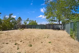 2729 Toy Ave, Sacramento, CA 95822 - Photo 30