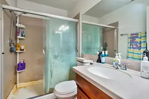 9412 Aizenberg Cir, Elk Grove, CA 95624 - Photo 14
