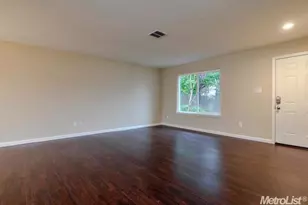 7522 Bowen Cir, Sacramento, CA 95822 - Photo 4