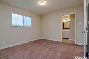 7522 Bowen Cir, Sacramento, CA 95822 - Photo 8