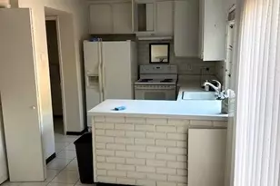 8828 Sawtelle Way, Sacramento, CA 95826 - Photo 6