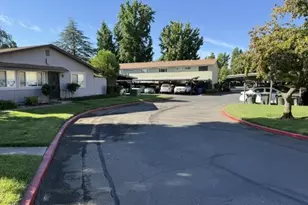 8828 Sawtelle Way, Sacramento, CA 95826 - Photo 4