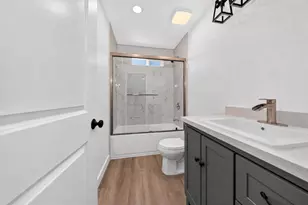 423 E Lodi Ave, Lodi, CA 95240 - Photo 38