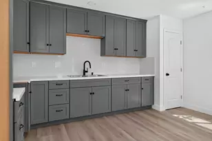 423 E Lodi Ave, Lodi, CA 95240 - Photo 10